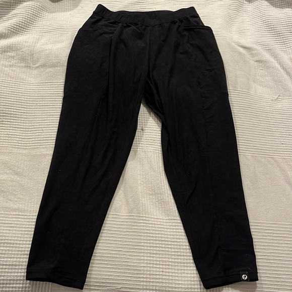 Oiselle Cropped Lux Pants - Picture 1 of 2